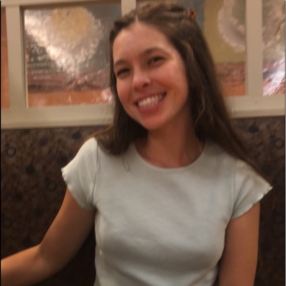 Meet your Posher, Taylor - Picture 1 of 1